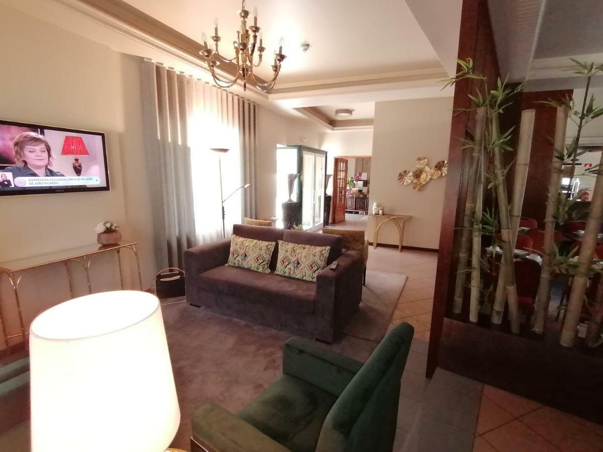 ホテル Residencial Imperial ルゾ エクステリア 写真